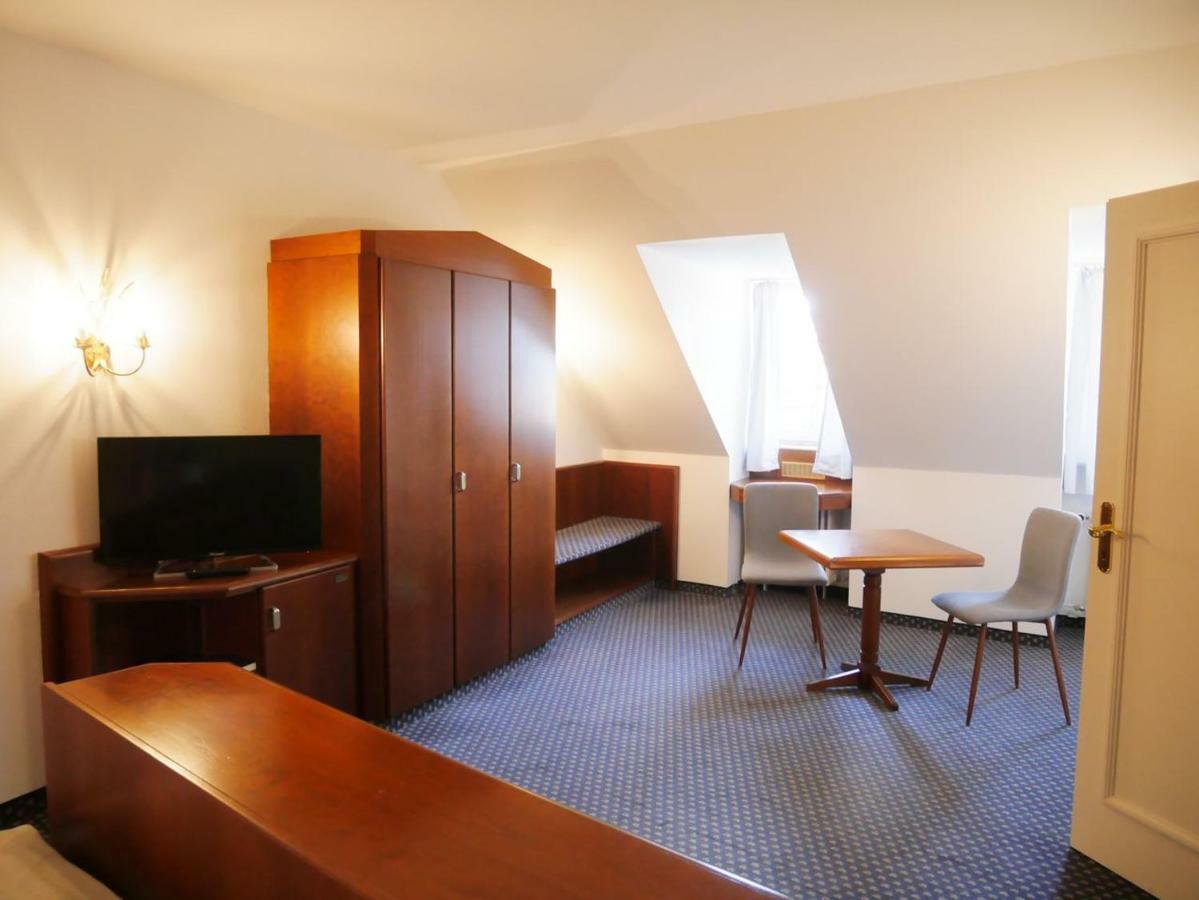 Stadthaus Valentin Altötting エクステリア 写真